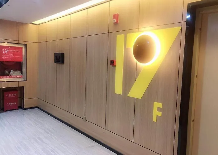 Iu Hotel Guiyang Olympic Sports Center China Resources Vientiane