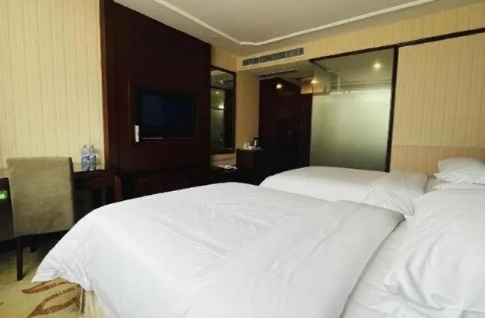 Vienna Hotel Guiyang Yunyan Baoshan North Road Brand